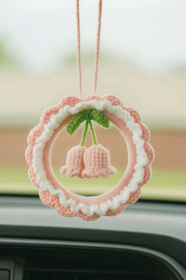 Hangables
