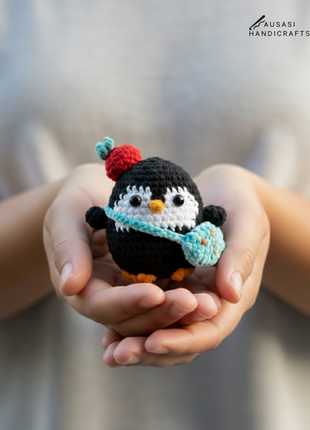 Penguin Crochet Hanger/ Keychain