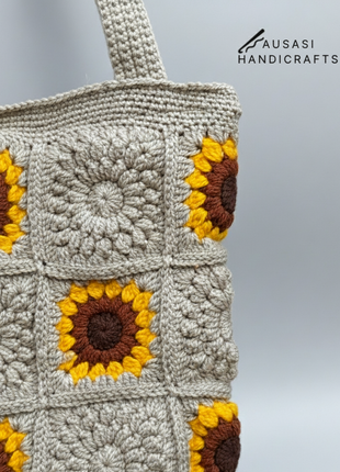 Golden Sunflower Bloom (Cream)