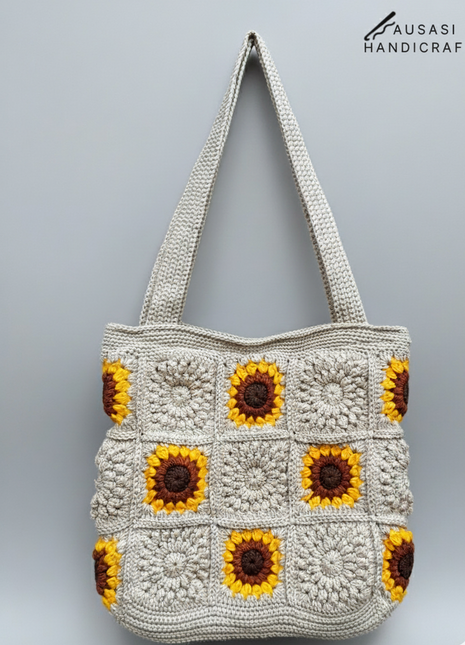 Golden Sunflower Bloom (Cream)
