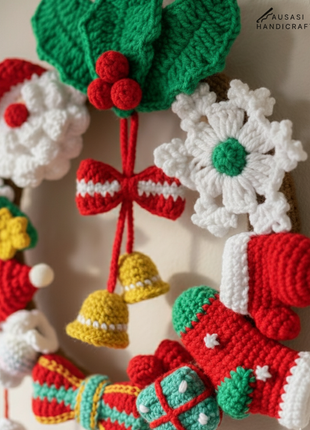 Crochet Christmas wreath (Medium)