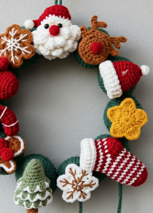 Crochet Christmas Wreath (Type 2)