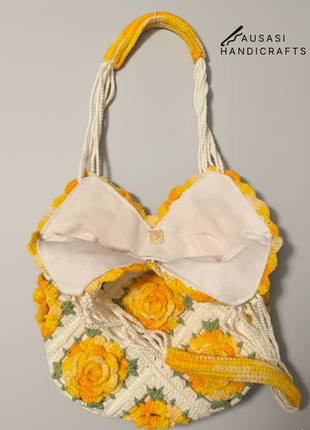The Rose Garden Tote Bag (Yellow)